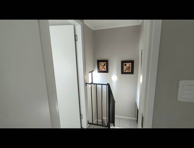 2 BEDROOM SECTIONAL TITLE FOR SALE IN WATERFALL